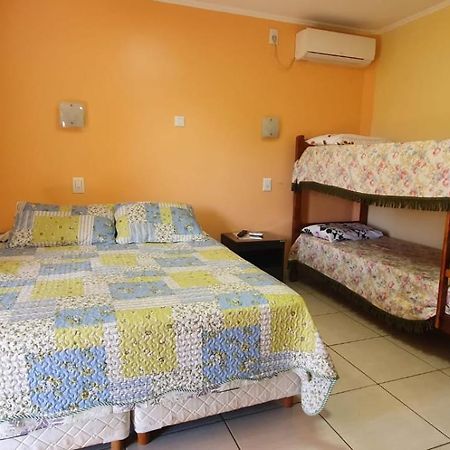 Hospedaje Jose Gorgues Puerto Iguazú Extérieur photo