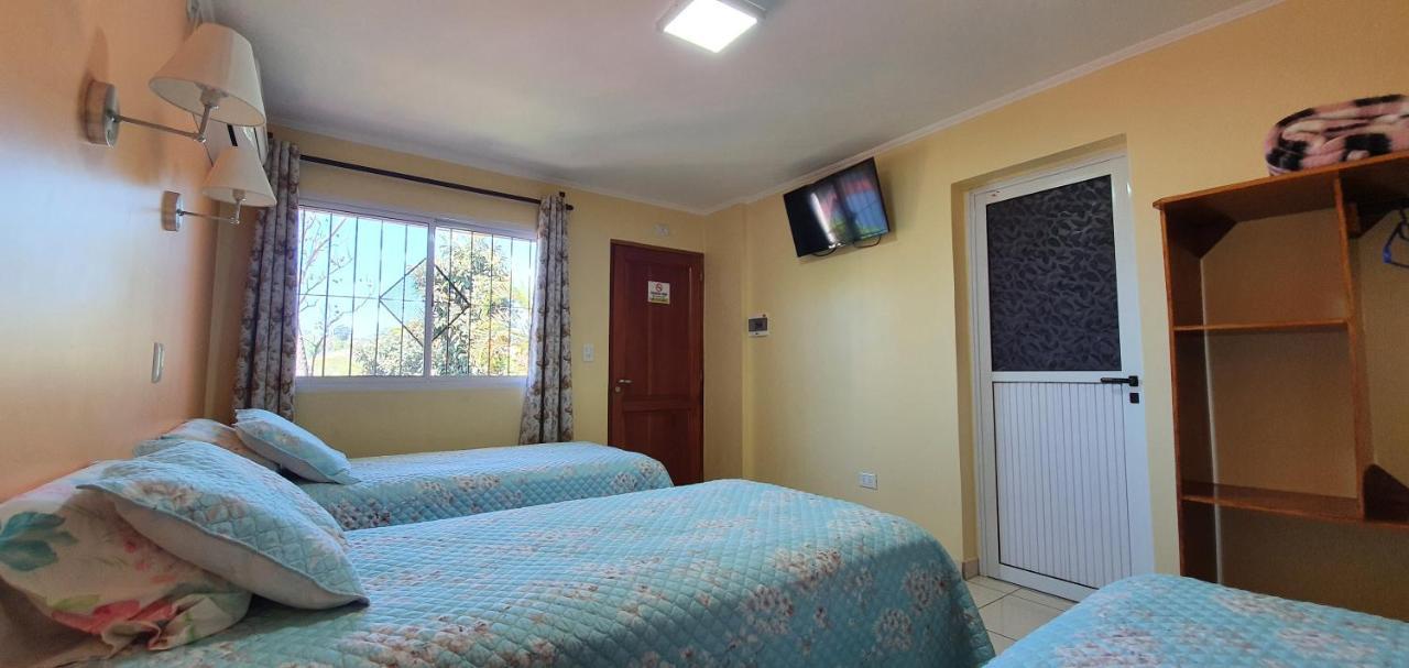 Hospedaje Jose Gorgues Puerto Iguazú Extérieur photo