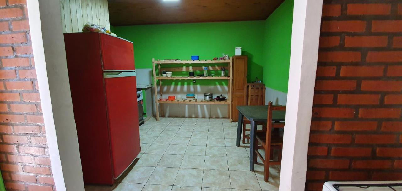 Hospedaje Jose Gorgues Puerto Iguazú Extérieur photo