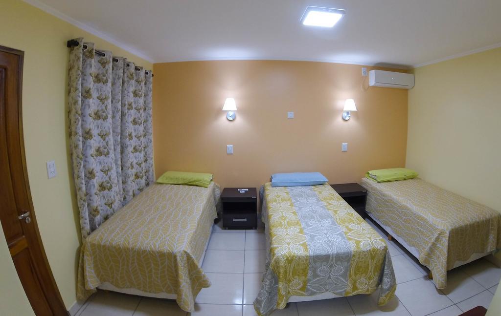 Hospedaje Jose Gorgues Puerto Iguazú Extérieur photo