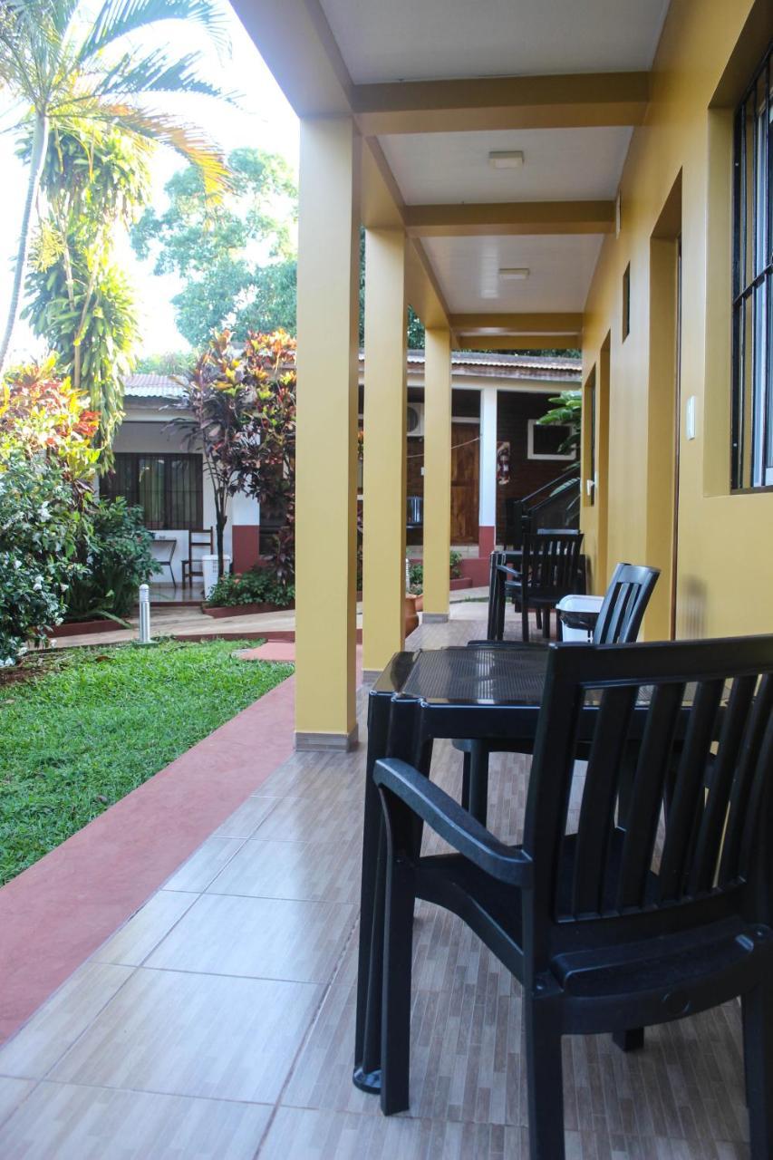 Hospedaje Jose Gorgues Puerto Iguazú Extérieur photo